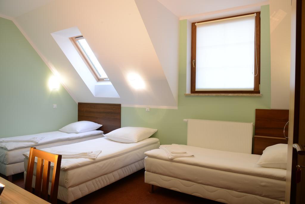 Vera Hotel Sulechow Room photo